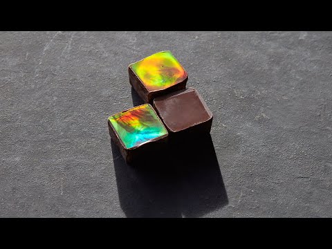 Shimmering chocolate