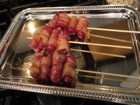 How to make Bacon Wrapped Hotdogs (YUMMY!)