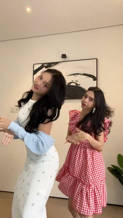 Slaycation 😋 #dyahayuel #dance #ambyarpeople #pacar5langkah #dancechallenge