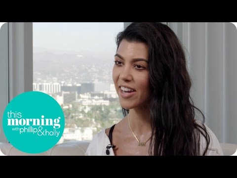 Video: Kourtney Kardashian Is Het Nieuwe Imago Van De Manuka Doctor-lijn
