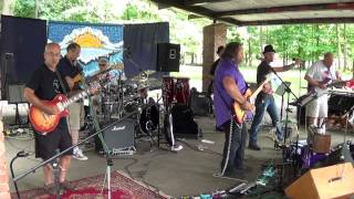 Lynyrd Skynyrd -  Call Me The Breeze - Neighborhood Band 2013 chords