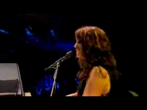 In the Arms of an Angel - Sarah Mclachlan (live)