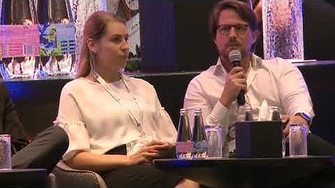 Panel Discussion   CUSTOMER EXPERIENCE