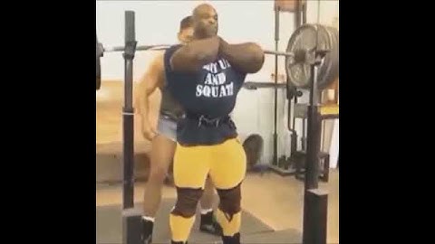 Ronnie Coleman front squat
