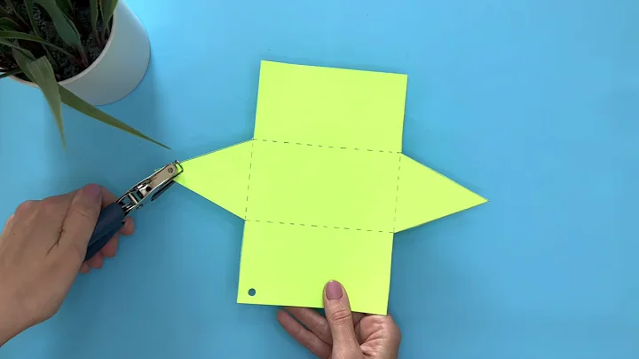 DIY Triangular prism pull up math net