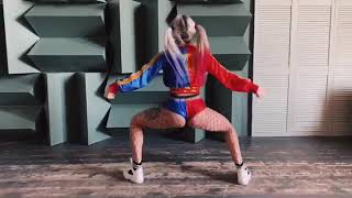 Miniatura de "#Cosplay Harley Quinn by #Malyshka (Анастасия Малышева) ( #TWERK #choreography )Music by #Skrillex"