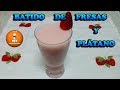 Batido de fresas o frutilla y banana o plátano - Jugo nutritivo de fresa y plátano/@ampisrecetas