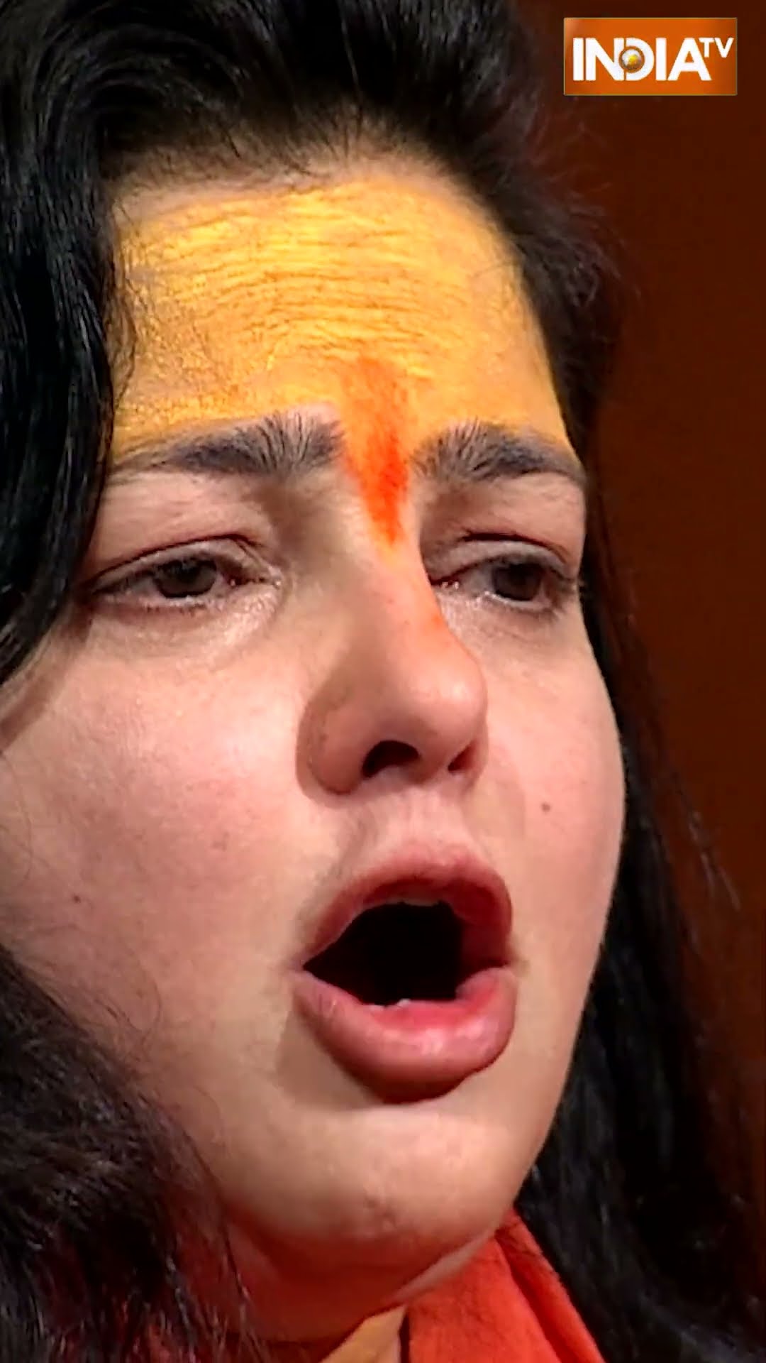 #mahakumbh में स्नान को लेकर किस बात पर #mamtakulkarni  रोने लगीं #aapkiadalat