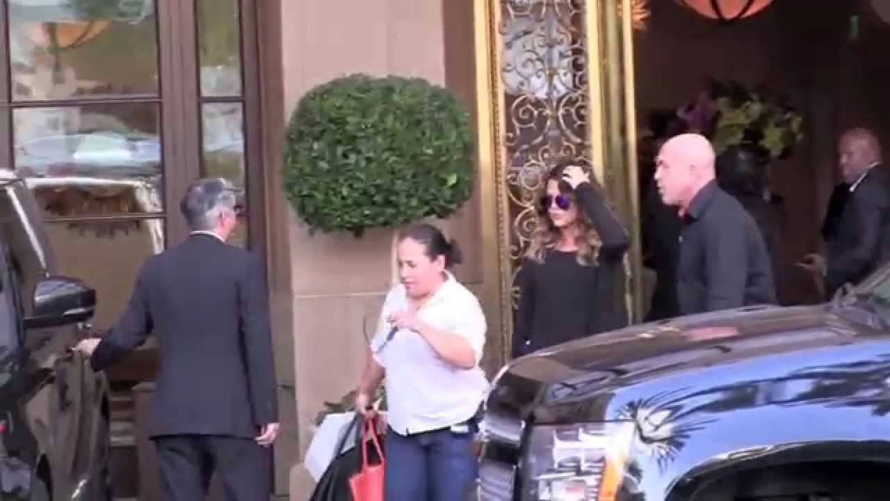 Khloe Kardashian leaving the Montage Hotel in Beverly Hills