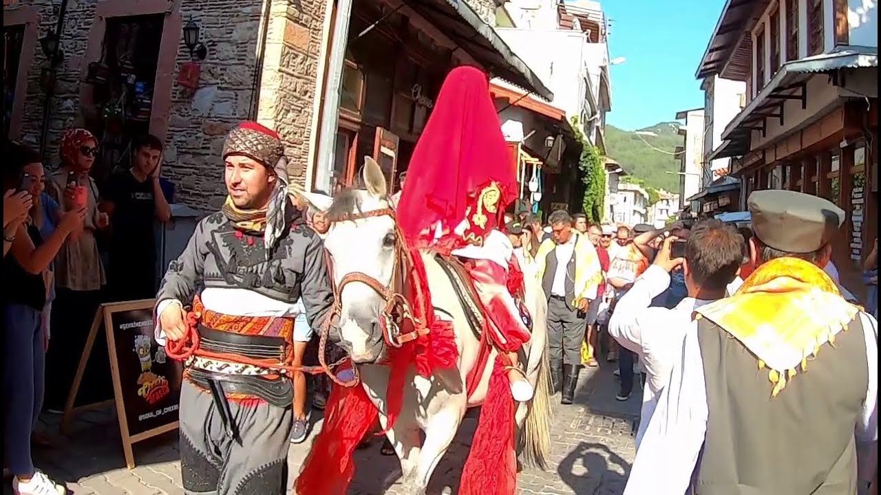 13. Muğla Yörük Türkmen Şenliği - Kına Yakma ve Kız Alma - BELGESEL