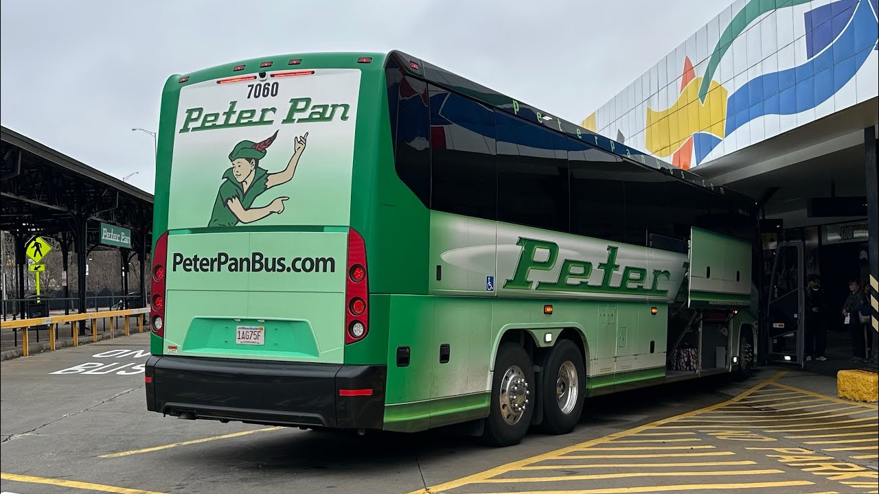 ピーターパン Peter Pan 2024 Motor Coach Industries J4500 #7060 (Worcester to