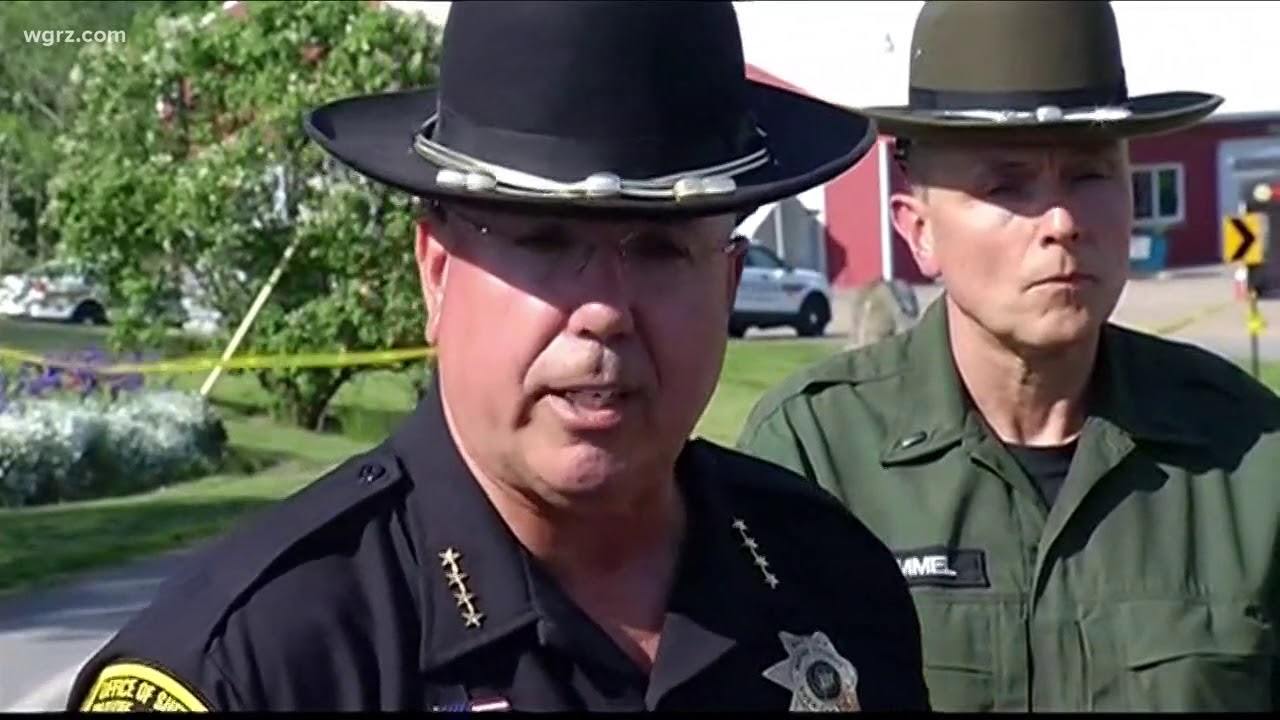 Search continues for missing boy - YouTube