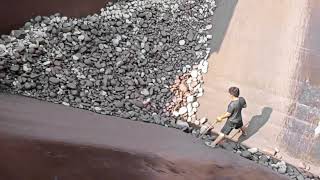Barge unloading 3000 tons of cobblestone , completed video  Empty barge
