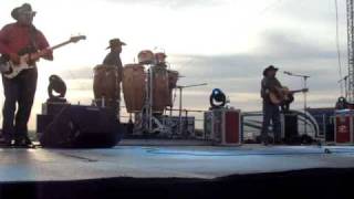 Eso Duele - intocable en vivo