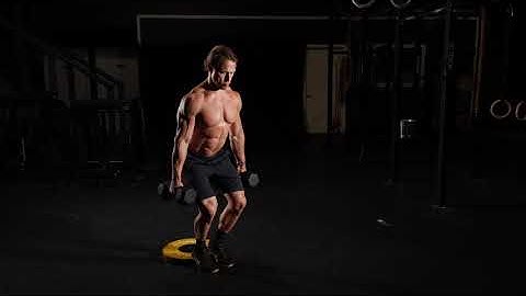 Dumbbell Suitcase Cyclist Squats