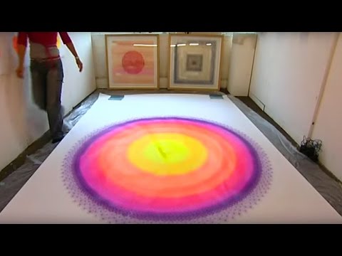 Spirograph Artists - James May: My Sister's Top Toys - BBC