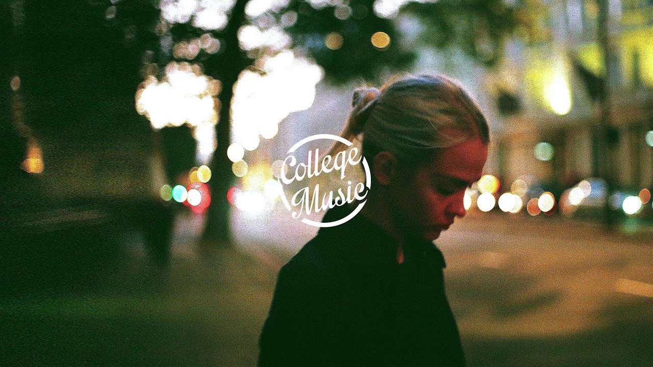 Sofasound - Below The Surface