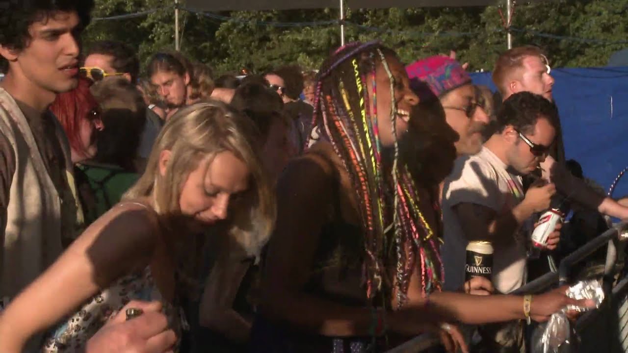 Glade: A Serious Party Trailer