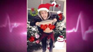 Miley Cyrus Censors Boobs, Posts Festive Holiday Photo