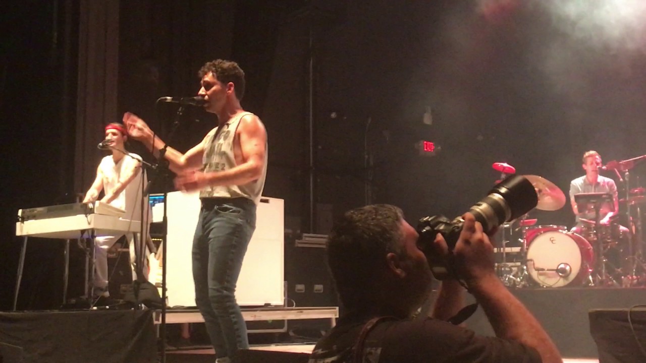 Bleachers // Everybody Lost Somebody YouTube