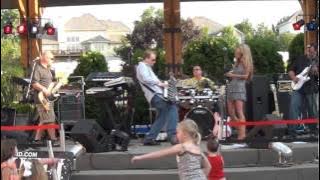 Lisa Larsen / High Heel performing Never Been Any Reason