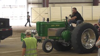 Big Class Of Classic Tractor Pulling! 5,500lb. Tractors Pulling At Chatham
