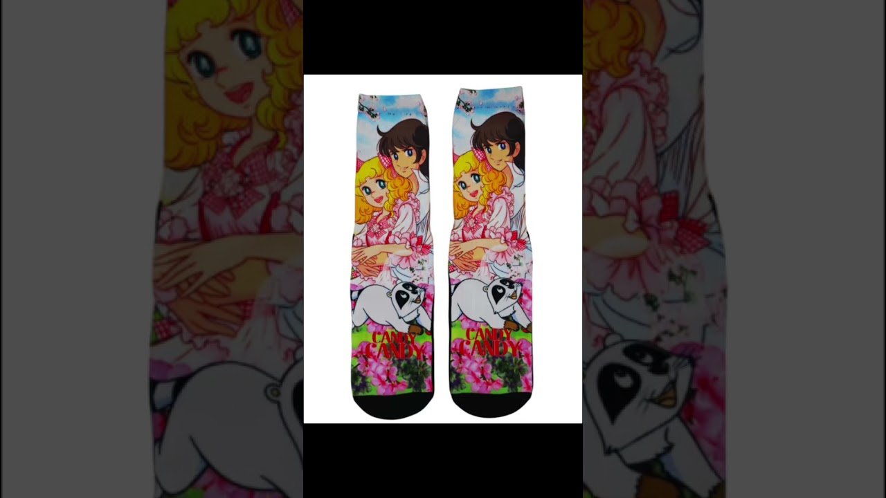 ​¿Recuerdas las tardes viendo Candy Candy? ✨ ¡Revive esa magia con estas calcetas únicas! 