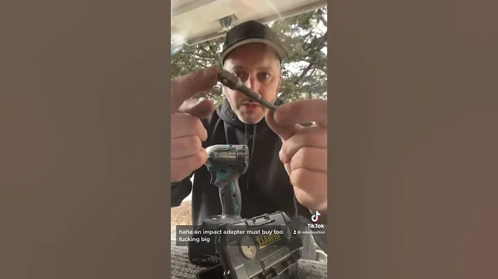 Impact socket adaptors