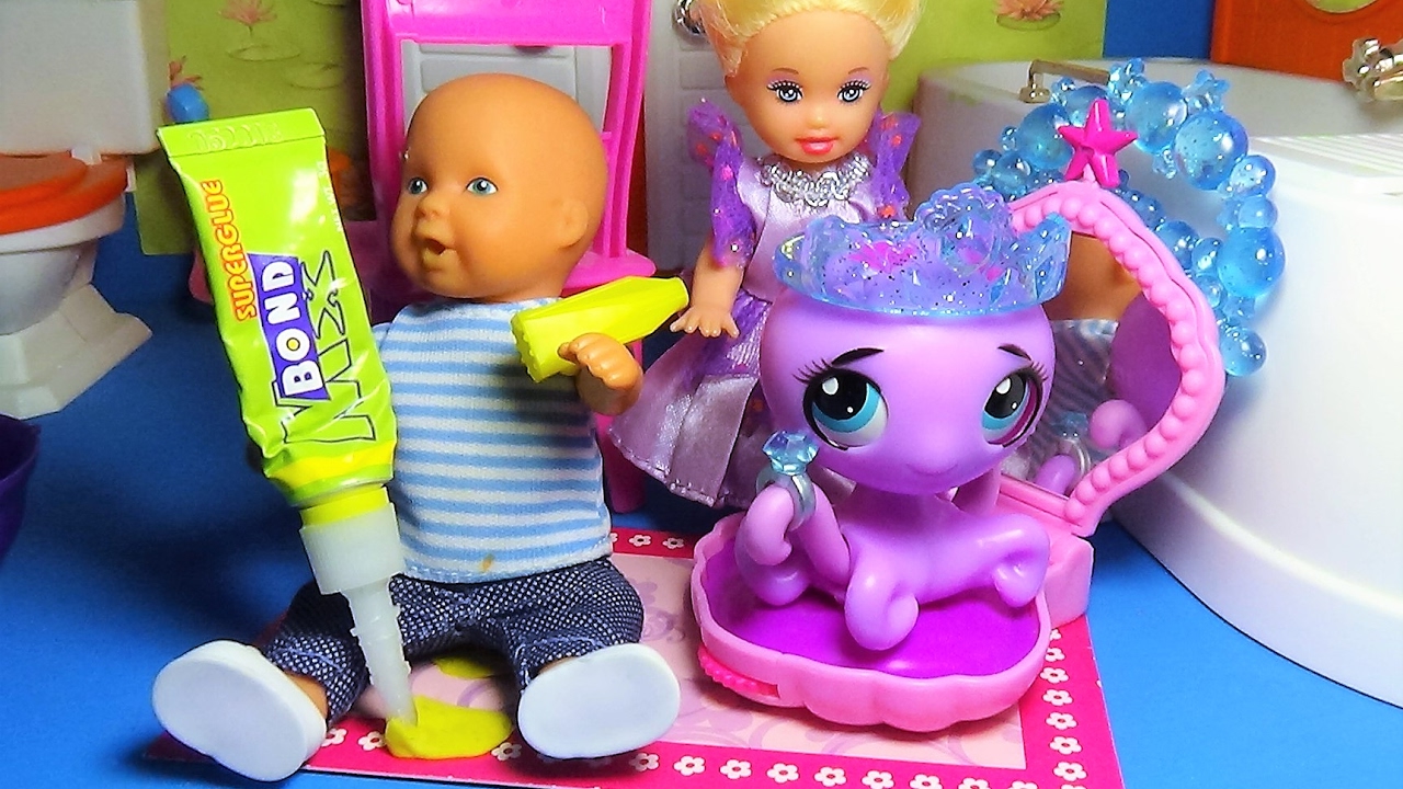 Мама игрушек видео. Макс и Катя игрушки. Маленькие Катей игрушки. Кати игрушка для детей. Катя и Макс куклы Барби.