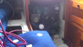 Volvo Penta 2001 start up & rev