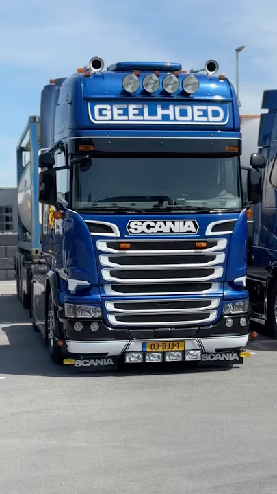 LEVEL UP SCANIA