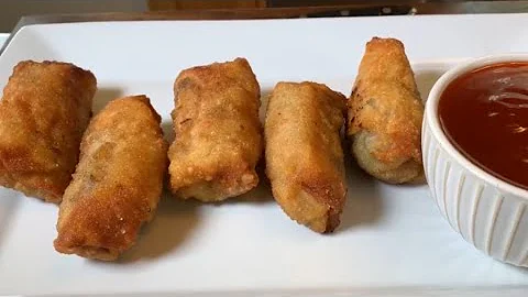 Delicious Homemade Shrimp Egg Rolls (Easy)