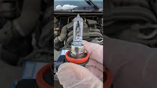 How can you tell if your headlight in your car is blown? #carlight #automobile #diy