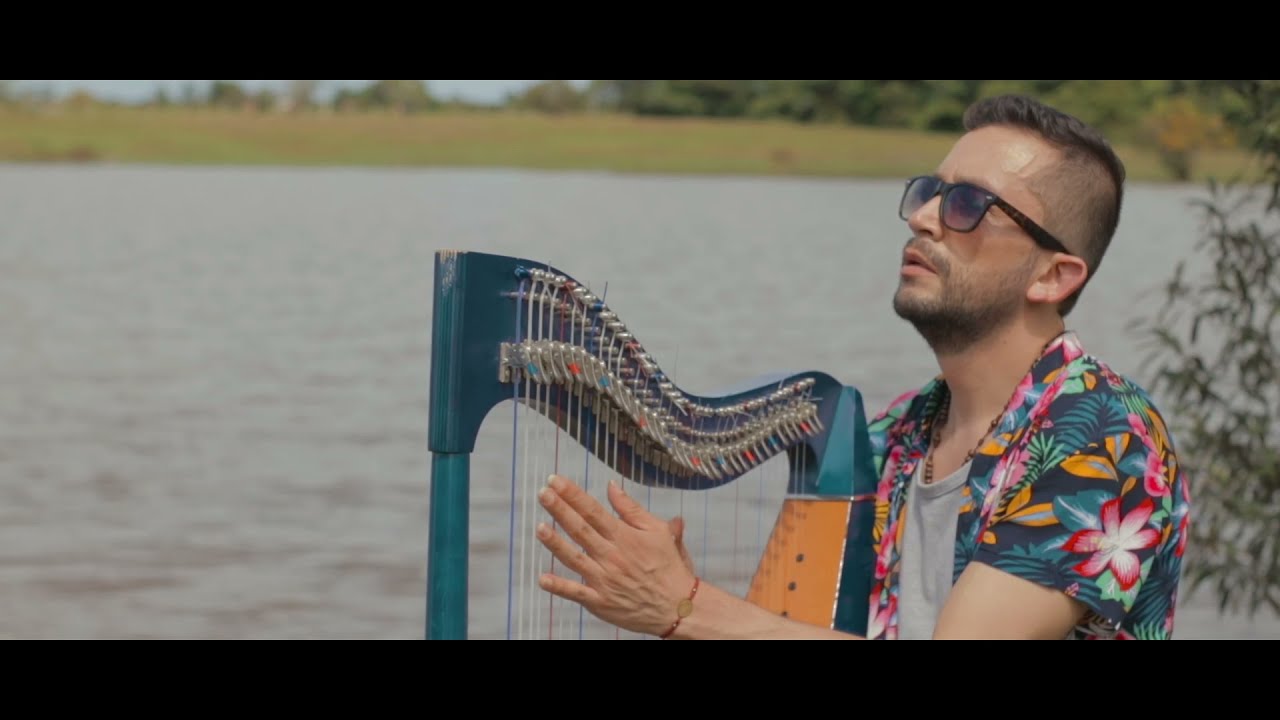 Mauricio Carvajal - MIRANDO AL CIELO (Video Oficial)