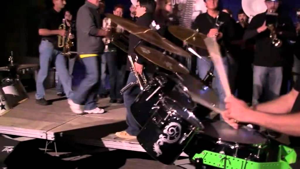 1.Guggemusik Phoenix - Einmarsch - Hymm﻿ von Ultravox