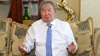 Поэт века: казахстанский поэт и общественный деятель Олжасу Сулейменов отмечает 88-летие