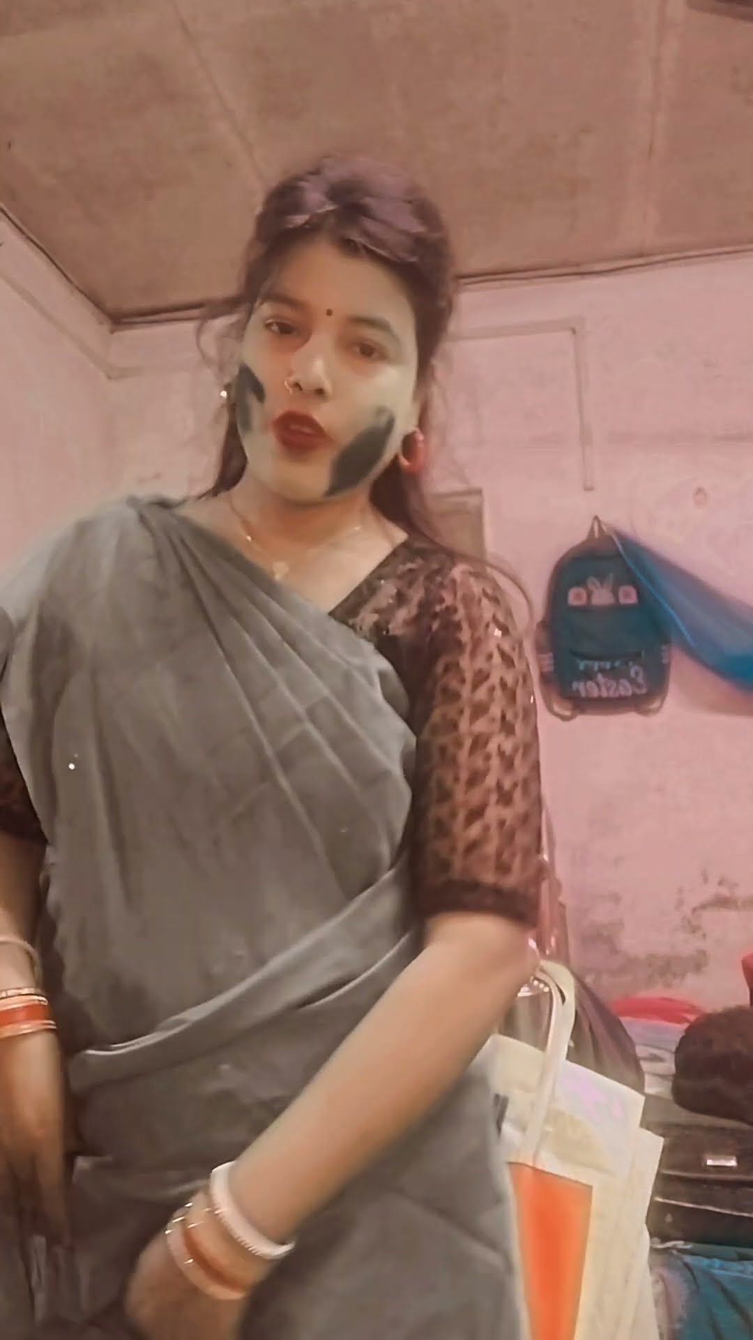 music tracks of khelbo holi rang