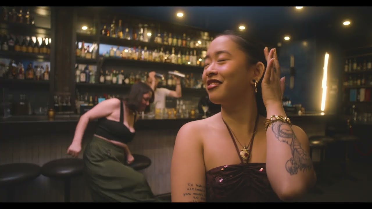 YouTubeでJay De La Cruz - Bum (Official Video)を視聴
