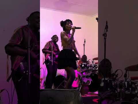 Labdi live in concert shorts.