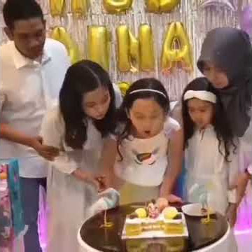Ultah Aina (Kak China)!!