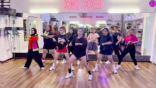 FEEL THE VIBRATION β KANINE / ZUMBA / DANCE WORKOUT / ZE TEAM π€π / BALIKPAPAN