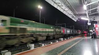 WDP4D hauled 20684 Sengottai Tambaram Express arriving Virudunagar