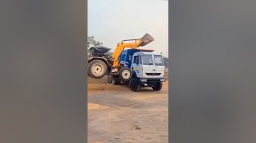 Tractor Loader Leggy Run #automobile_#automotiveedit_#aivfx#ai#aivideo#shortvideo #aiedits#jcb#bus