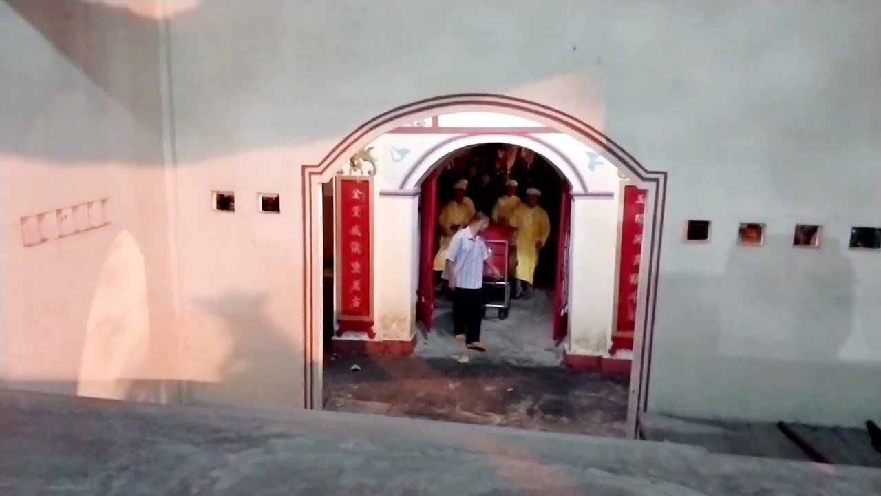 Tiếp theo phần 4 di hành và an vị,  lễ cúng kỳ yên Đình thần Tân An, Bến Thế TDM  B. D 15.11.2025.