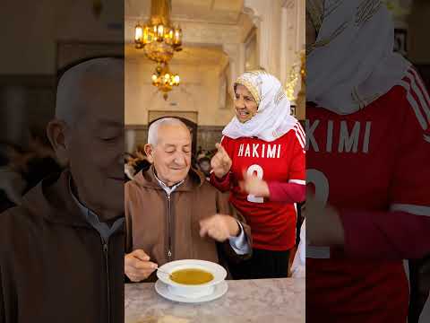 أحصلتي المسخوط ياك أنا تنقلب عليك وأنت هنا كتخشي فكرشك تاكل فيه السم الجحموم