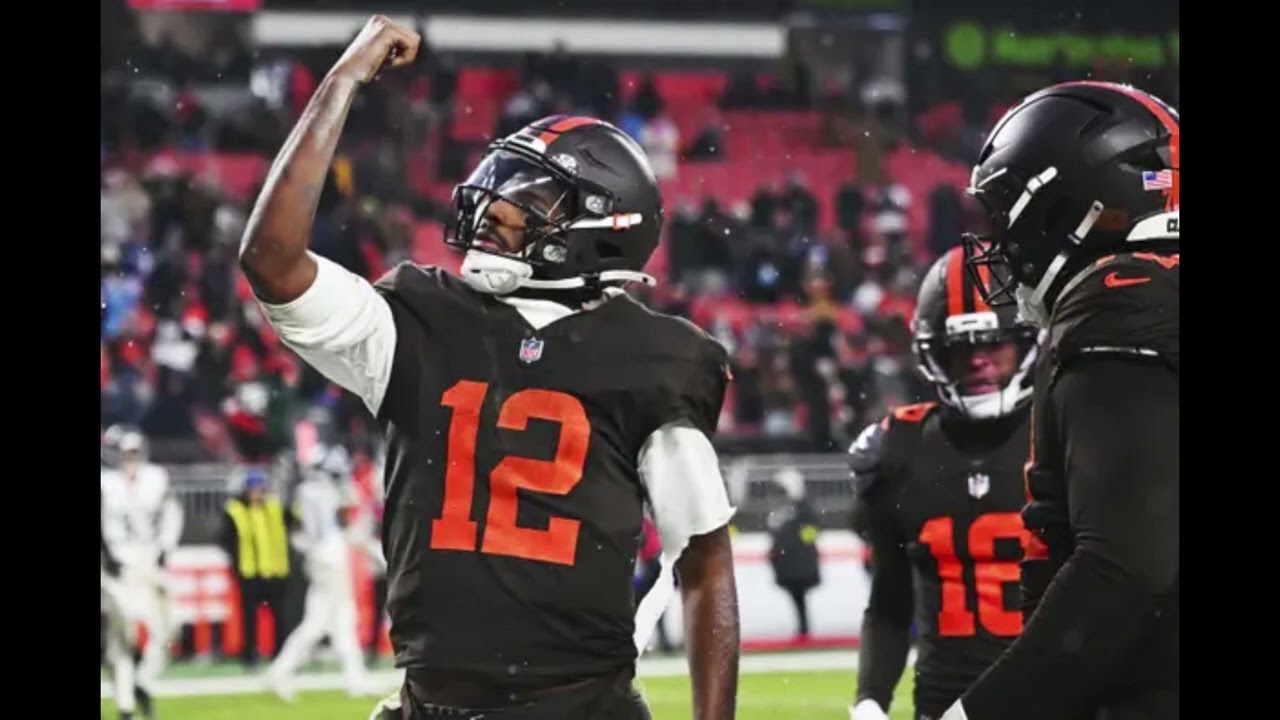 Seahawks don't need Sam Darnold to be the GOAT – just not a goat