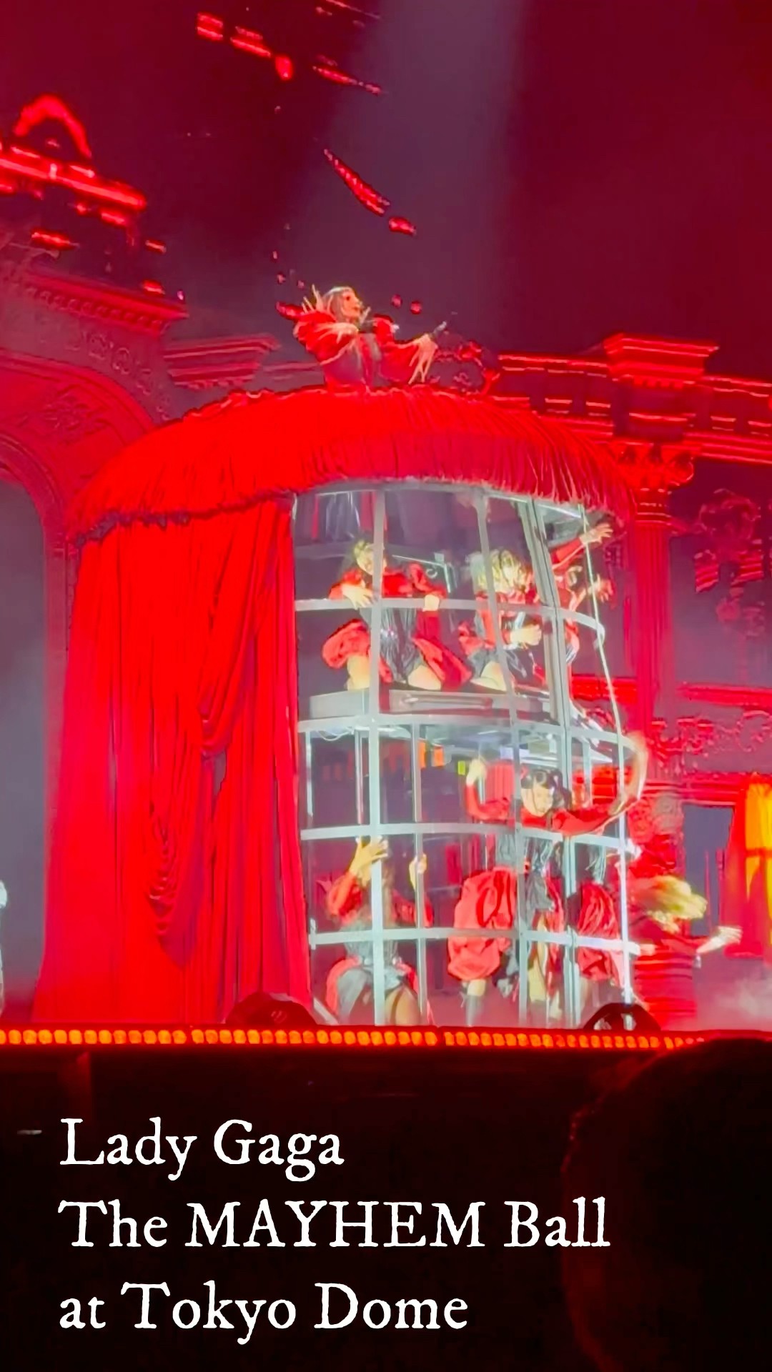 Lady Gaga : The MAYHEM Ball at Tokyo Dome - YouTube