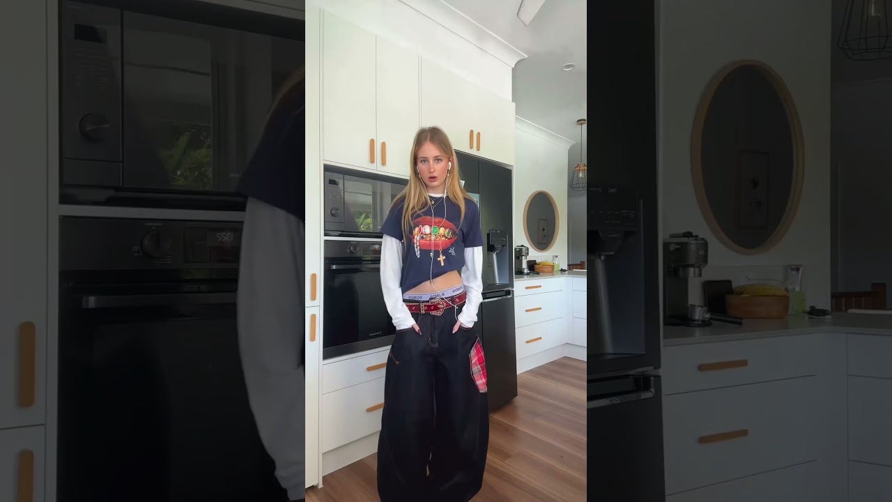 Ставьте лайки и подписывайтесь, чтобы увидеть больше! 