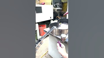 Spraying Chrome Paint on Cellographic #maker #cello #chromepaint #spazstix