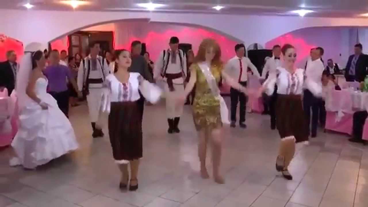 ⁣Молдавские танцы на молдавской свадьбе